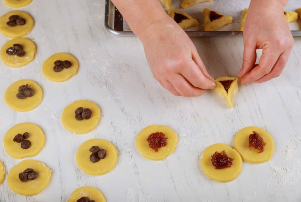 Hámántáska, hámánfüle vagy hámántaschen készül purimra